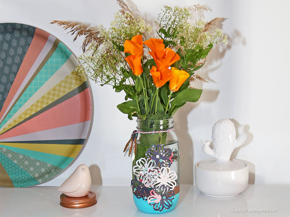 pot en verre décoré vase