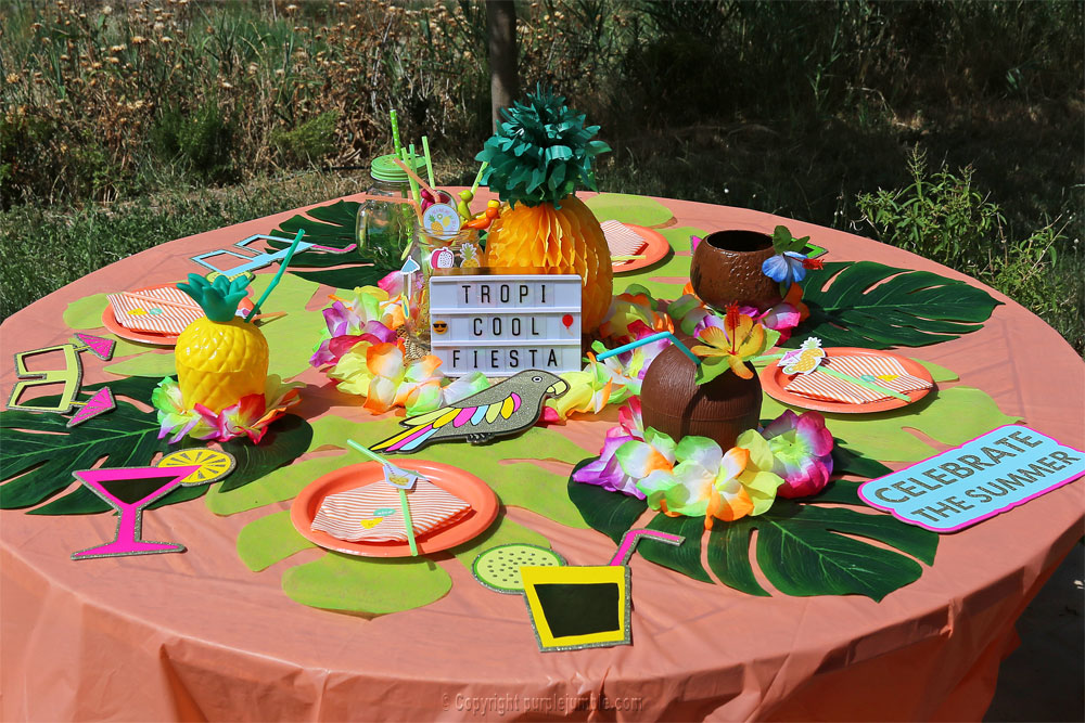 CENTRE DE TABLE JOYEUX ANNIVERSAIRE TROPICAL