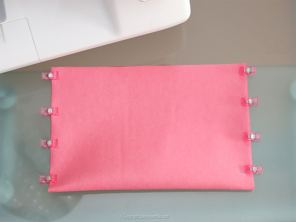 Pochette en simili cuir